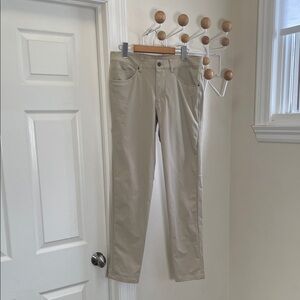 Lululemon - ABC Commison Pants - Cream - 31